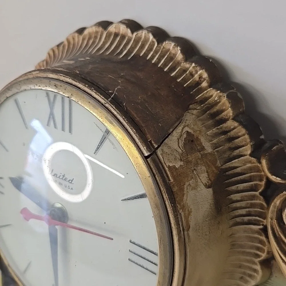 Vintage Wall Clock Horse‎ & Sulky Race Carriage Ornate Gold Frame Working Quartz